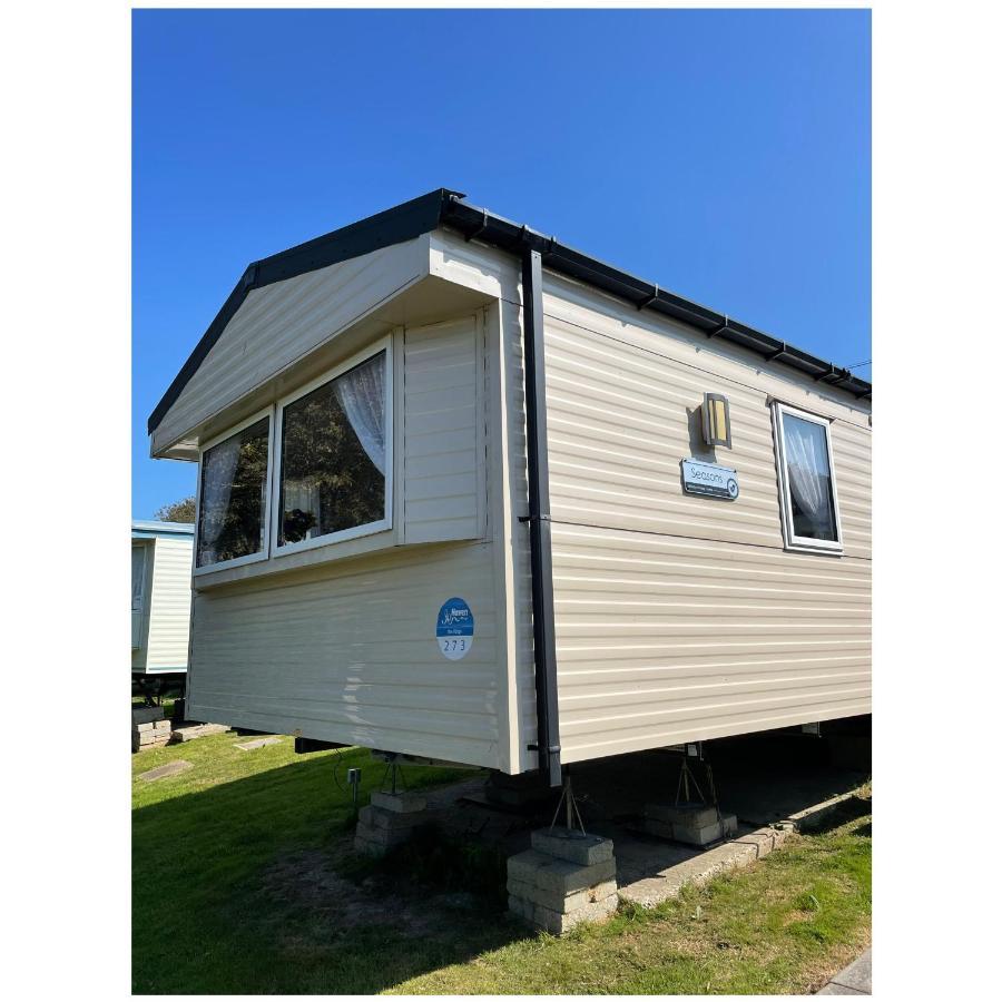 Cosy 3-Bed Caravan Combe Haven St Leonards On Sea Hollington  Exterior photo