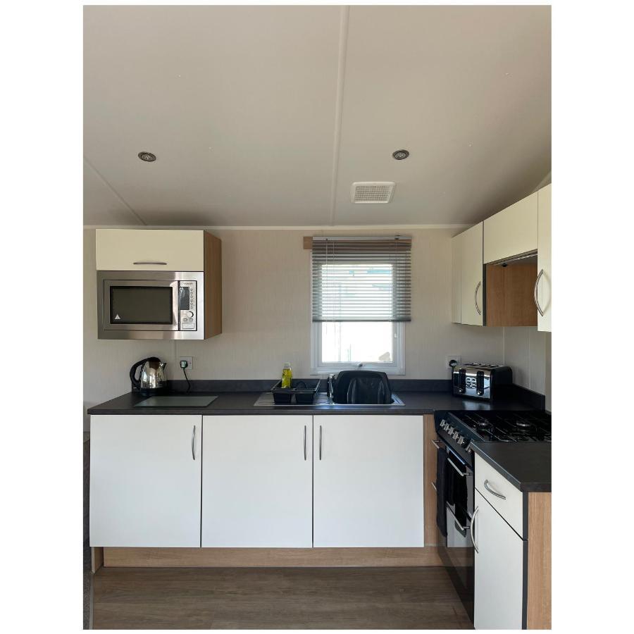 Cosy 3-Bed Caravan Combe Haven St Leonards On Sea Hollington  Exterior photo