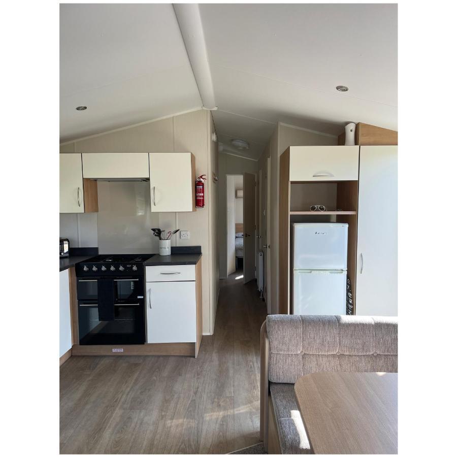 Cosy 3-Bed Caravan Combe Haven St Leonards On Sea Hollington  Exterior photo