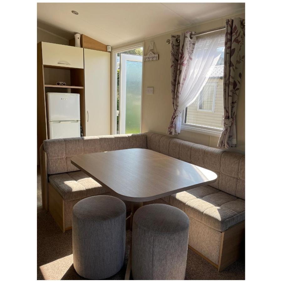 Cosy 3-Bed Caravan Combe Haven St Leonards On Sea Hollington  Exterior photo
